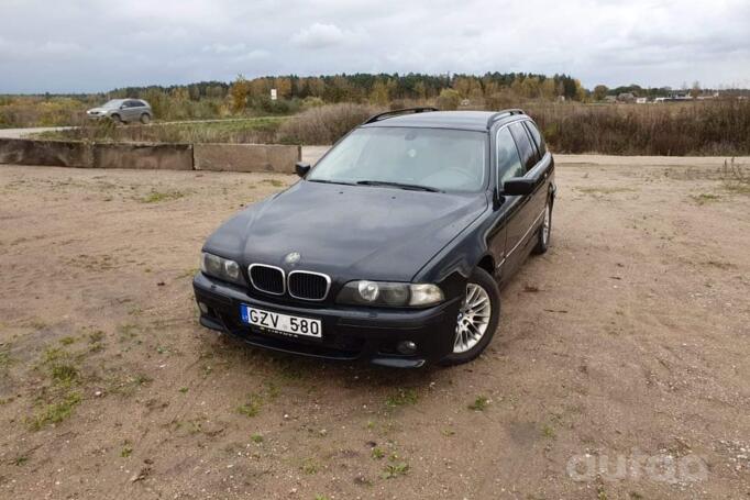 BMW 5 Series E39 Touring wagon