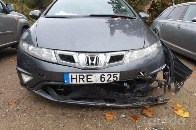 Honda Civic 8 generation [restyling] Hatchback 5-doors