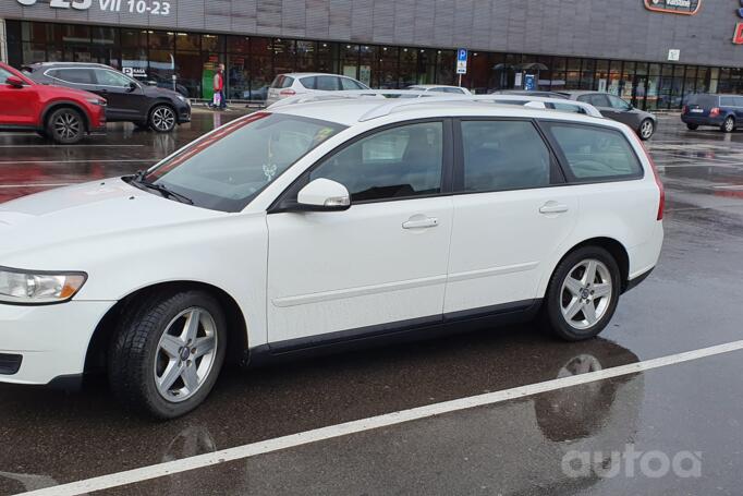 Volvo V50 1 generation [restyling]