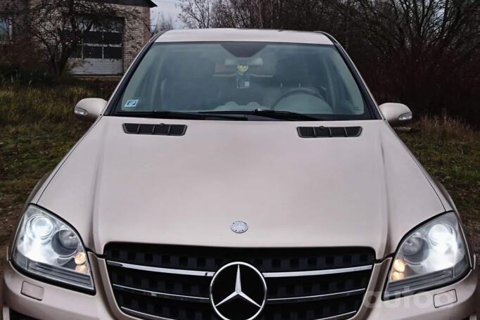 Mercedes-Benz M-Class W164 AMG crossover 5-doors