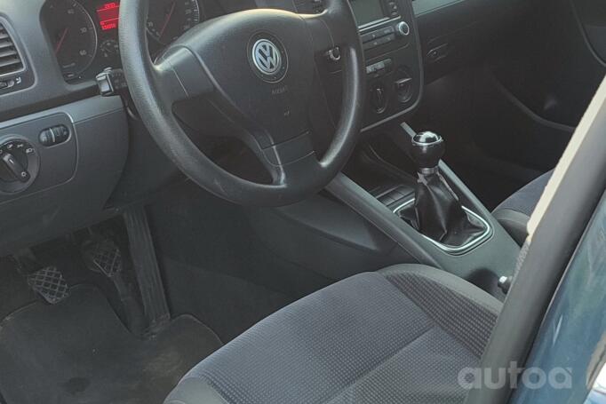 Volkswagen Jetta 5 generation Sedan 4-doors