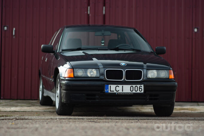 BMW 3 Series E36 Sedan