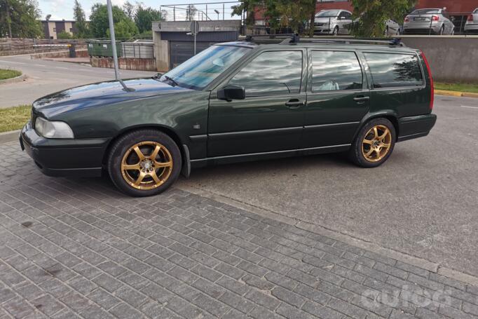 Volvo V70 1 generation wagon