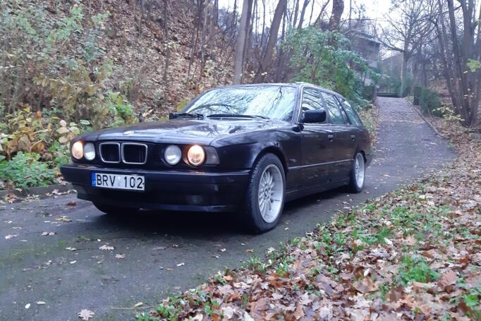 BMW 5 Series E34 Touring wagon