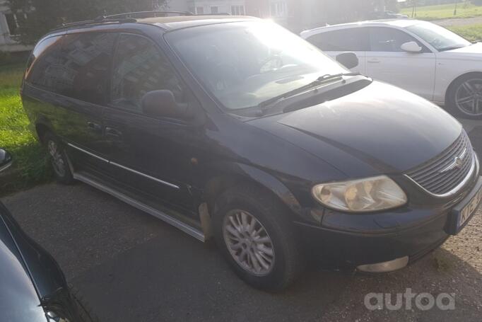 Chrysler Voyager 4 generation [restyling] Minivan Grand