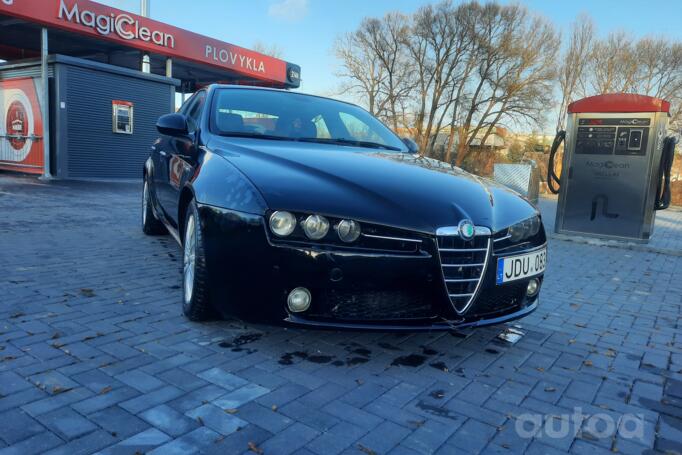 Alfa Romeo 159 1 generation Sedan