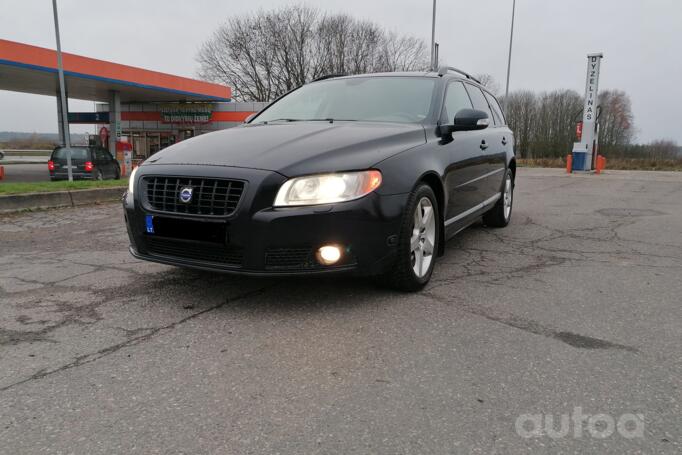 Volvo V70 3 generation wagon