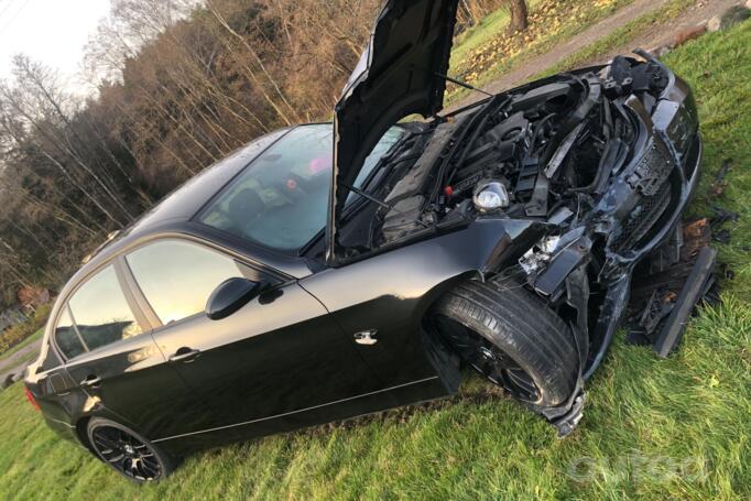 BMW 3 Series E90/E91/E92/E93 Sedan