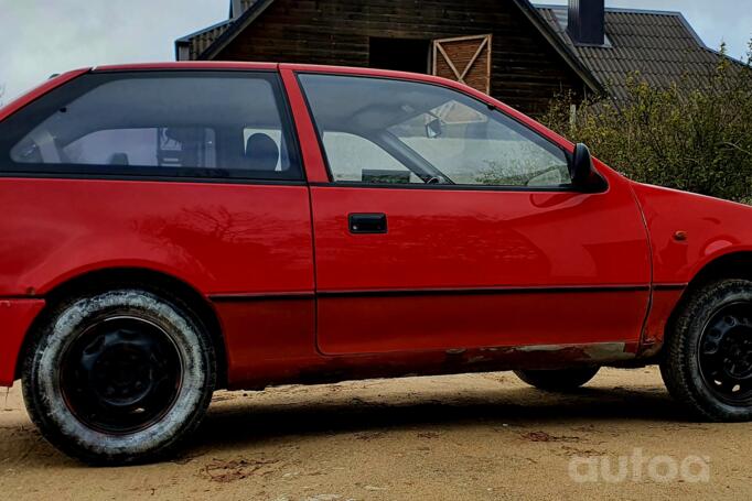 Subaru Justy 2 generation