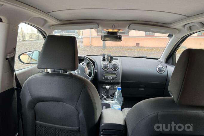 Nissan Qashqai 1 generation Crossover 5-doors