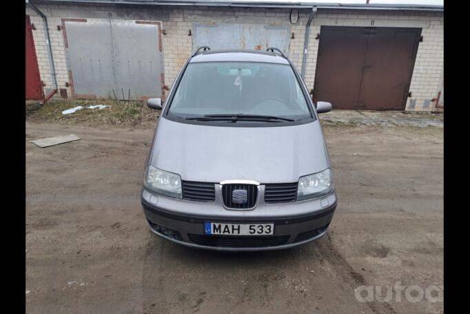SEAT Alhambra 1 generation [restyling] Minivan