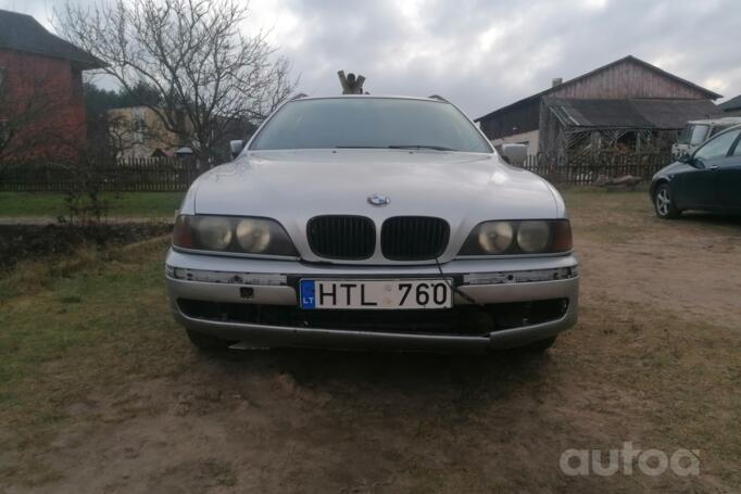 BMW 5 Series E39 Touring wagon