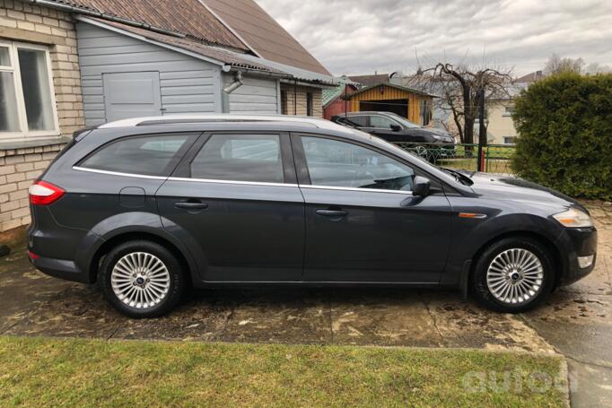 Ford Mondeo 4 generation wagon