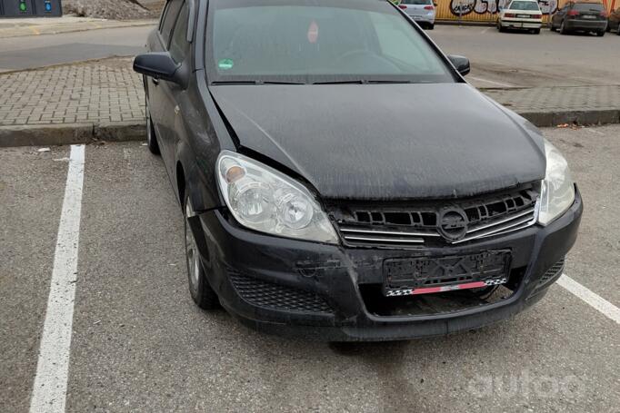 Opel Astra H [restyling]