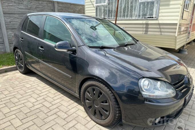 Volkswagen Golf 5 generation Hatchback 5-doors
