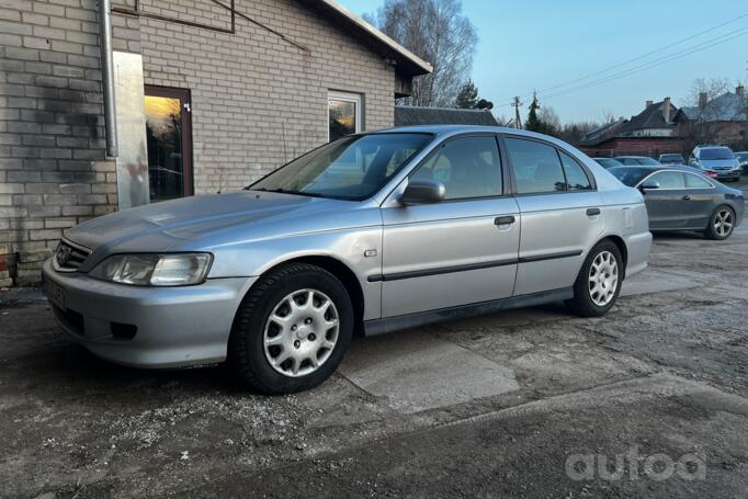Honda Accord 6 generation Hatchback