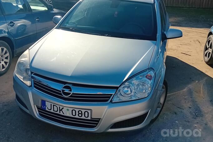 Opel Astra H [restyling]