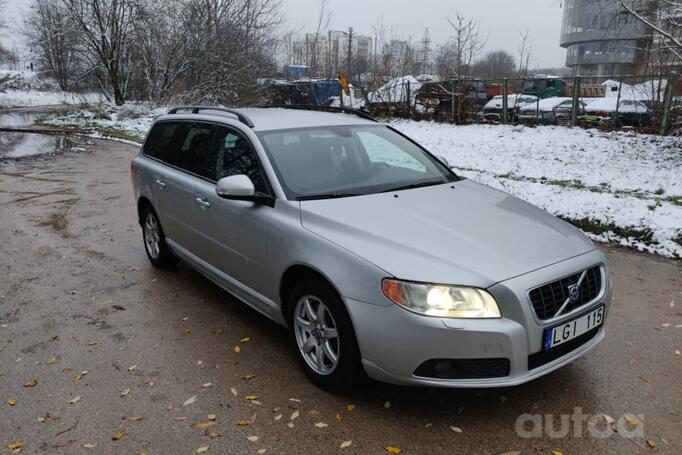 Volvo V70 3 generation wagon