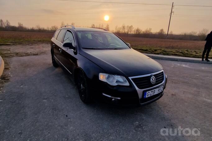 Volkswagen Passat B6 wagon 5-doors