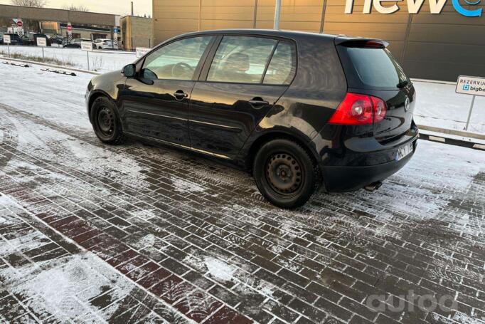 Volkswagen Golf 5 generation Hatchback 5-doors