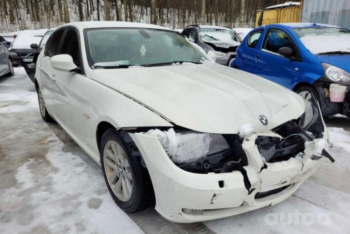 BMW 3 Series E90/E91/E92/E93 [restyling] Sedan