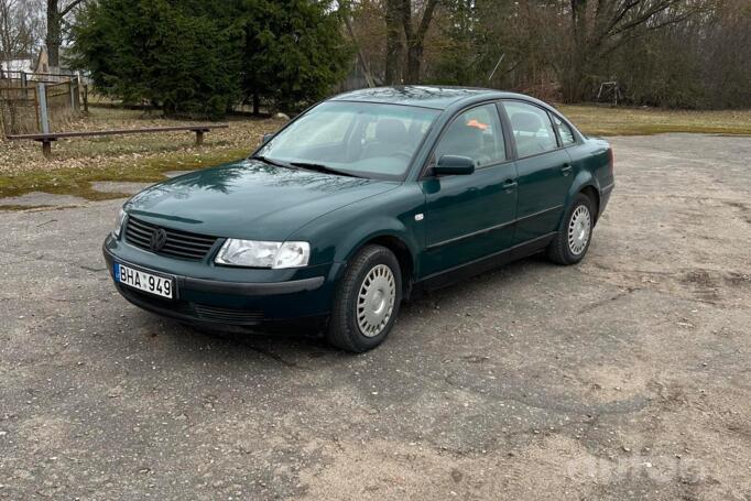 Volkswagen Passat B5 Sedan 4-doors