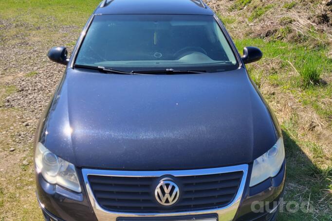 Volkswagen Passat B6 wagon 5-doors