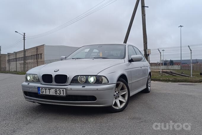 BMW 5 Series E39 Sedan 4-doors