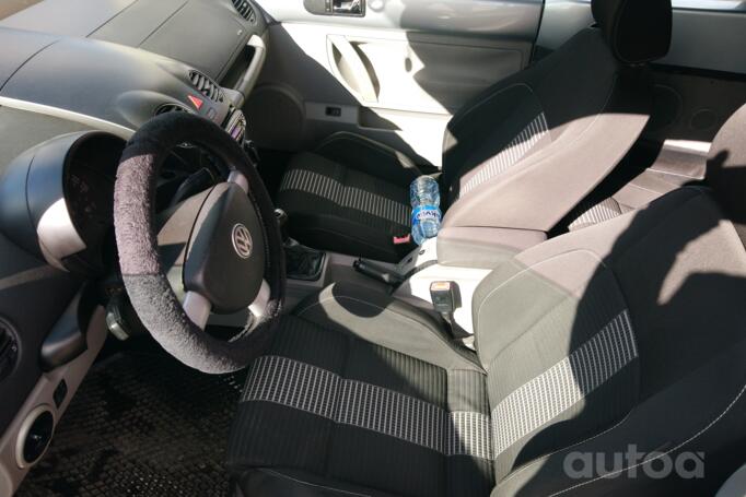 Volkswagen Beetle 2 generation Cabriolet 2-doors