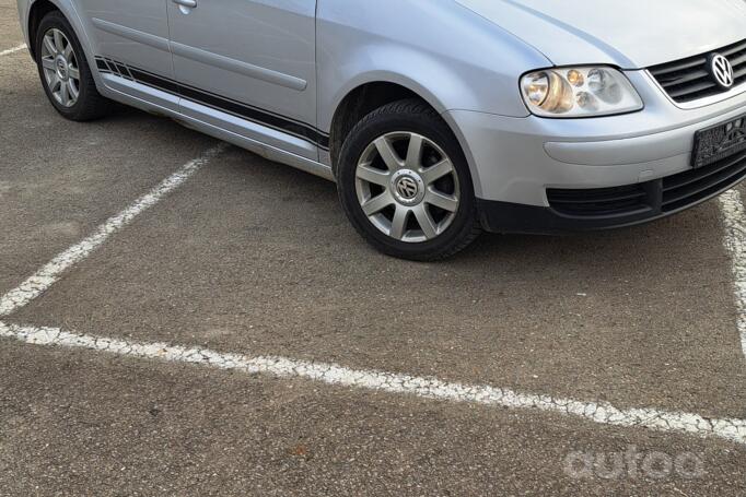 Volkswagen Touran 1 generation Minivan