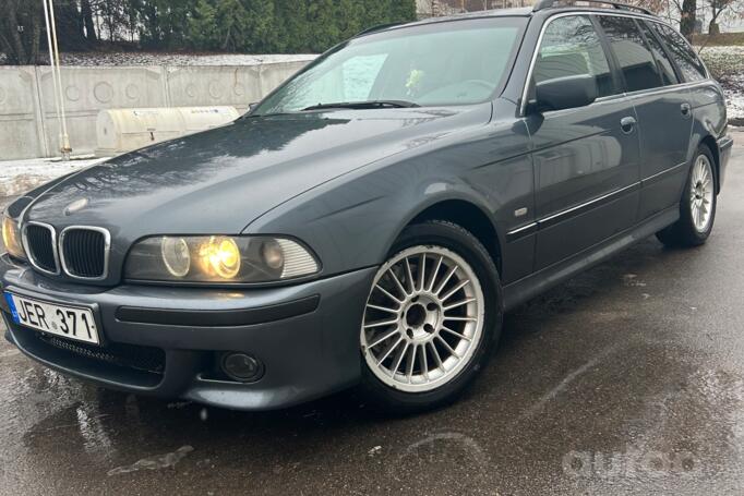 BMW 5 Series E39 Touring wagon