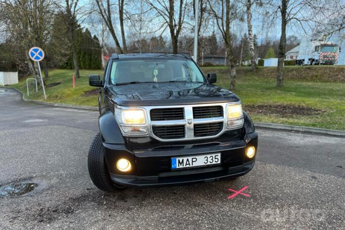 Dodge Nitro 1 generation SUV