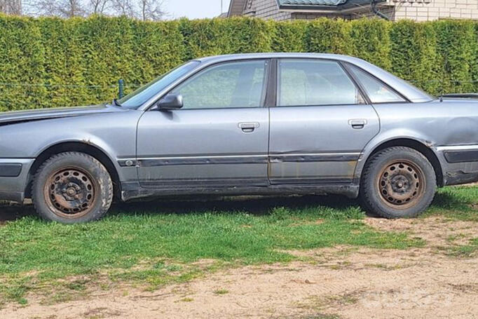 Audi 100 4A/C4 Sedan
