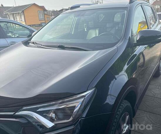 Toyota RAV 4 4 generation (XA40) [restyling]