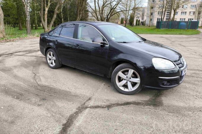 Volkswagen Jetta 5 generation Sedan 4-doors