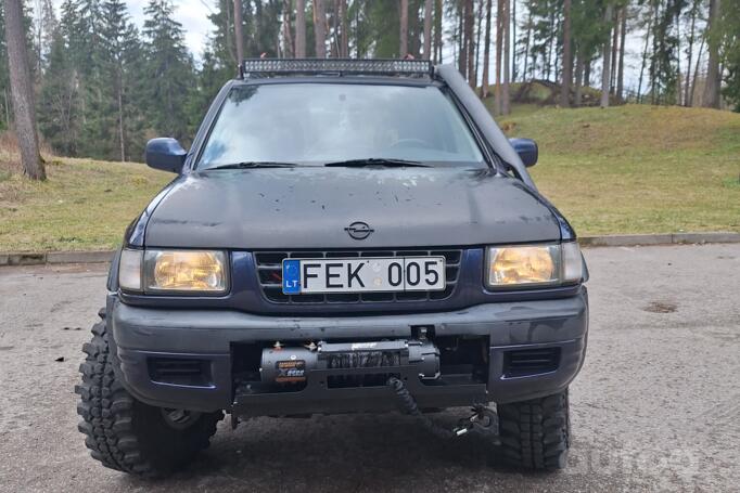 Opel Frontera B Sport SUV 3-doors