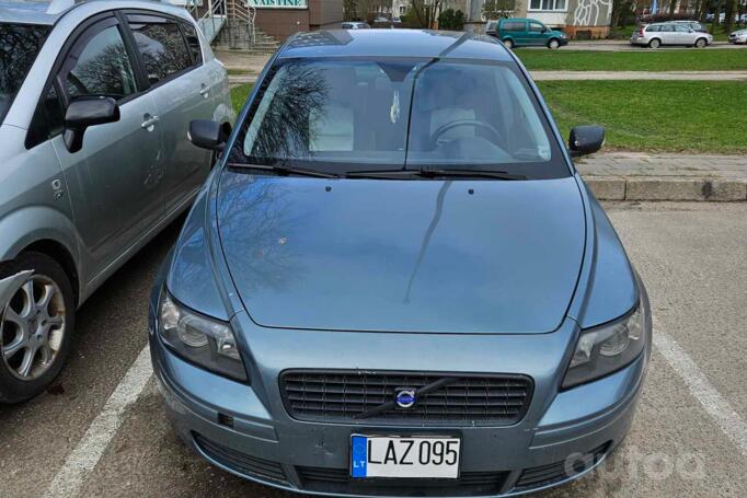 Volvo S40 2 generation Sedan