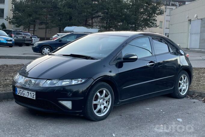 Honda Civic 8 generation [restyling] Hatchback 5-doors