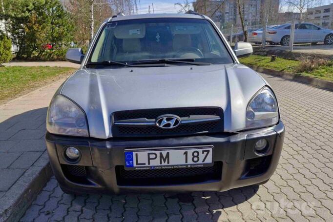 Hyundai Tucson 1 generation Crossover