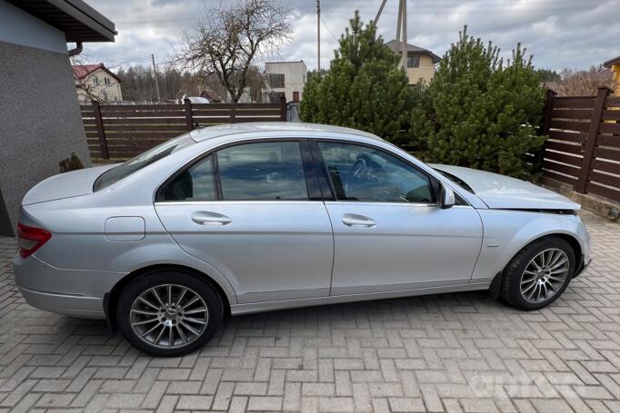 Mercedes-Benz C-Class W204/S204 Sedan