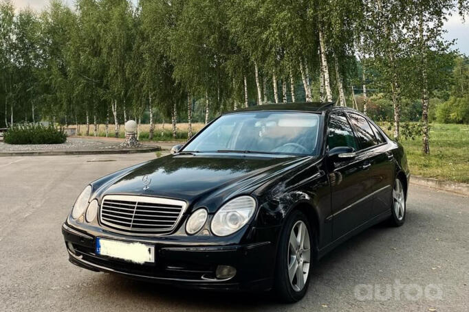 Mercedes-Benz E-Class W211 Sedan