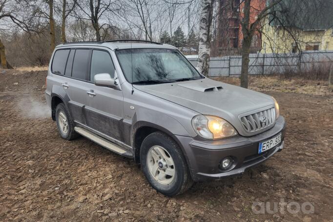 Hyundai Terracan 1 generation SUV