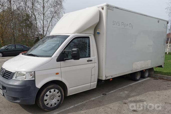 Volkswagen Transporter T5 Minivan 4-doors