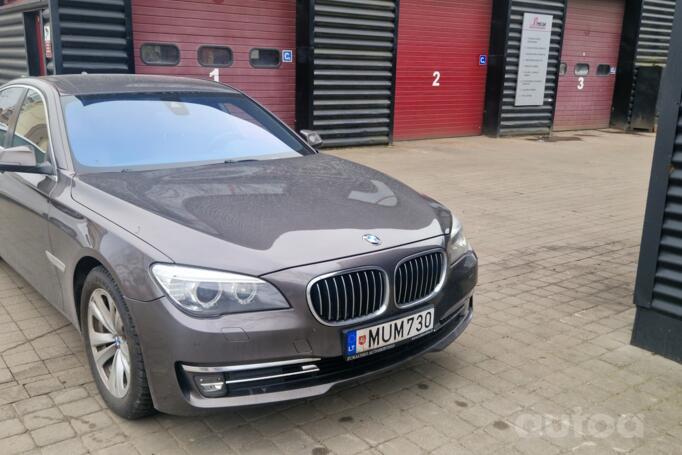 BMW 7 Series F01/F02 [restyling] Sedan