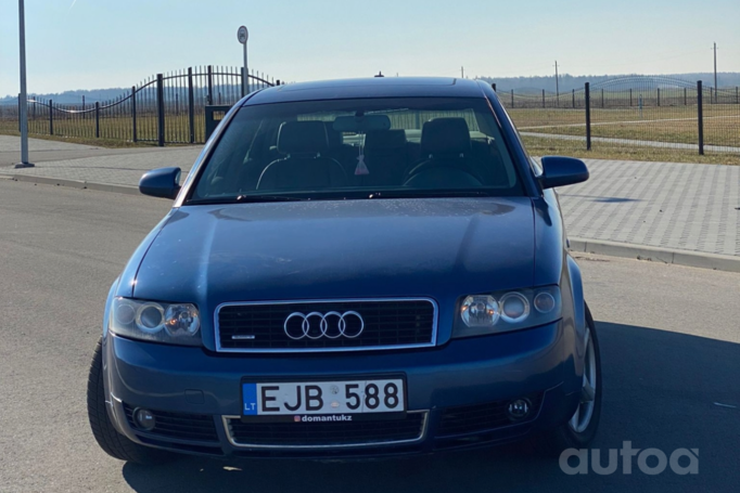 Audi A4 B6 Sedan