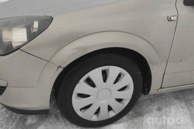 Opel Astra H wagon