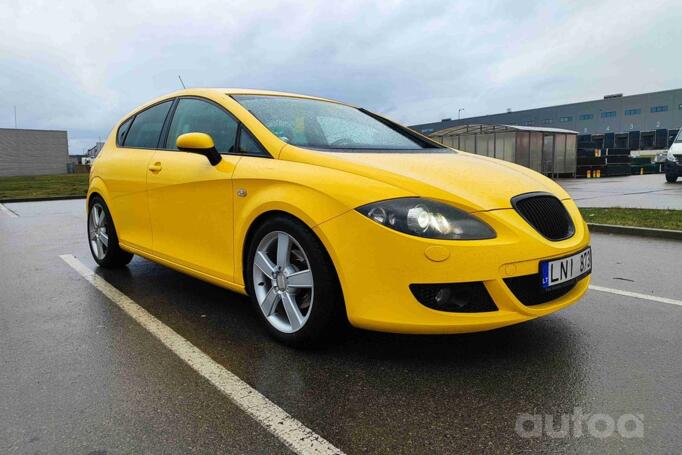 SEAT Leon 2 generation Hatchback 5-doors