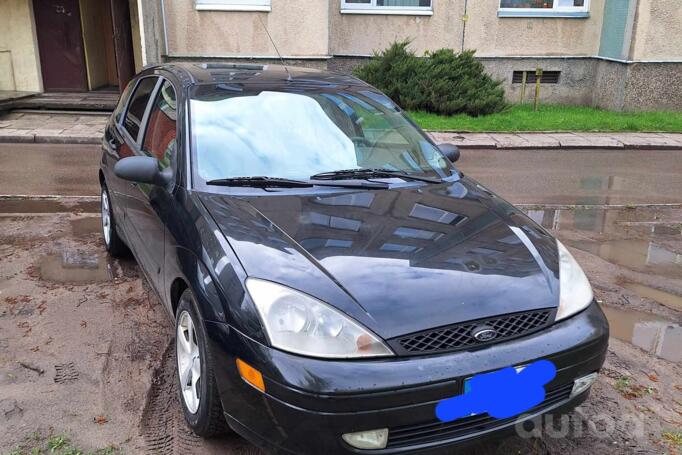 Ford Focus 1 generation [restyling] Hatchback 5-doors