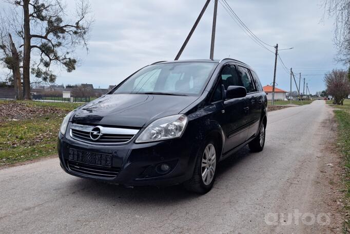 Opel Zafira B [restyling]
