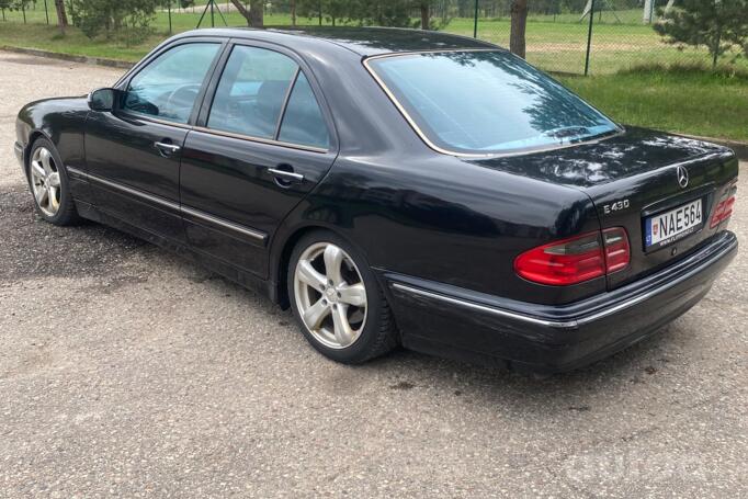 Mercedes-Benz E-Class W211 Sedan